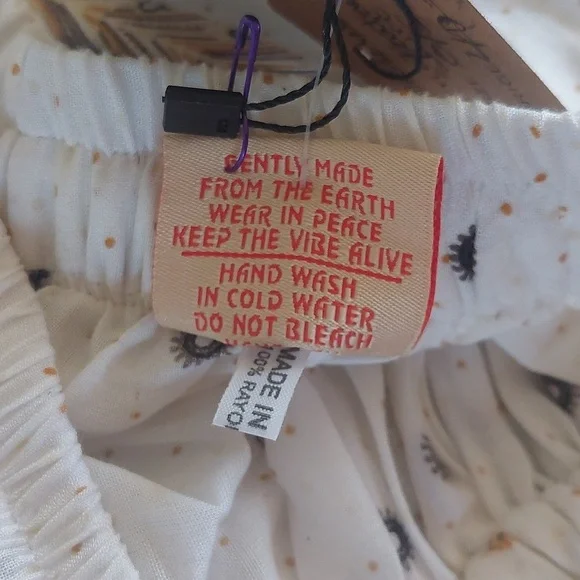 Feather Skirt by Gypsy Rose - Picture 4 of 4